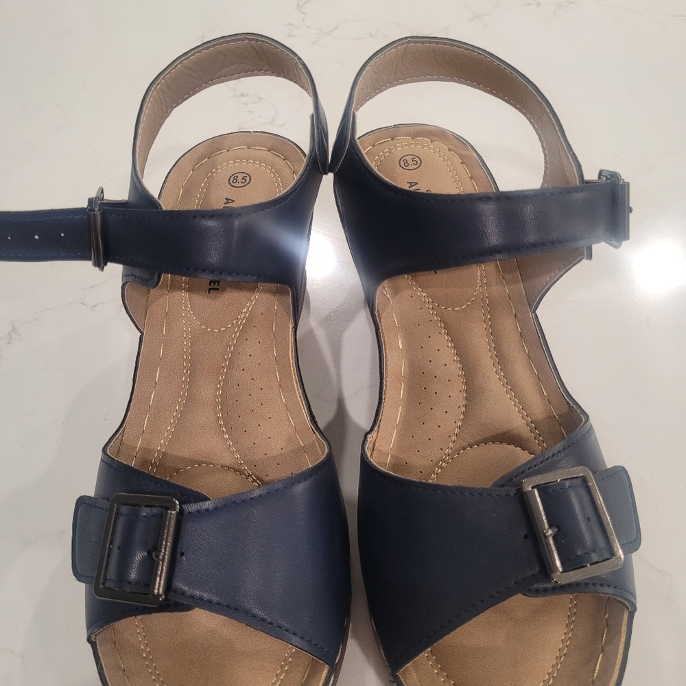 Alexis Bendel Blue Women's Wedge Sandals 8.5